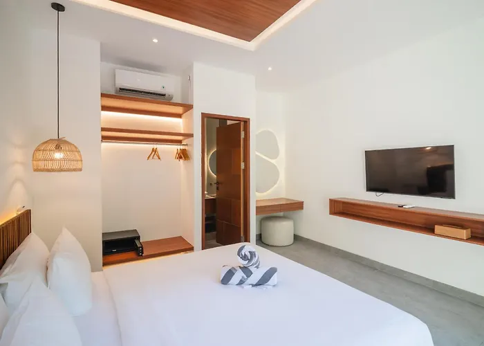Contemporary 5Br Luxury Villa Just 400M To The Sea