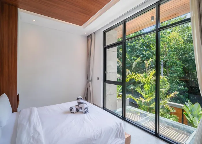 Contemporary 5Br Luxury Villa Just 400M To The Sea Canggu (Bali)