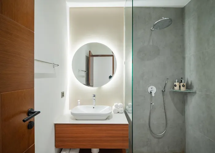 Contemporary 5Br Luxury Villa Just 400M To The Sea Holiday home *