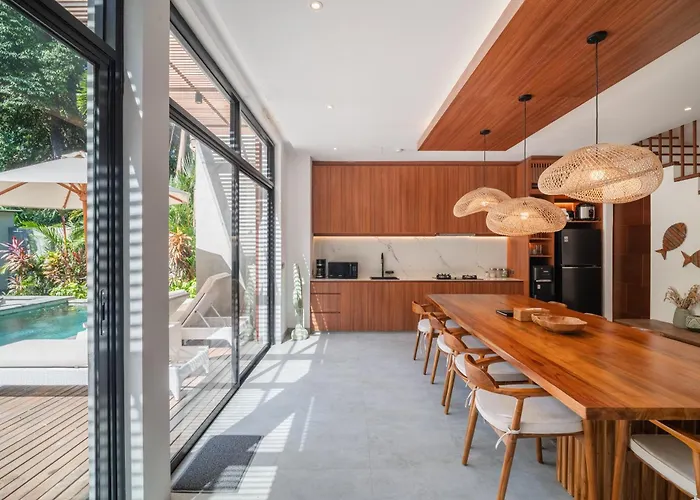 別荘 Contemporary 5Br Luxury Villa Just 400M To The Sea